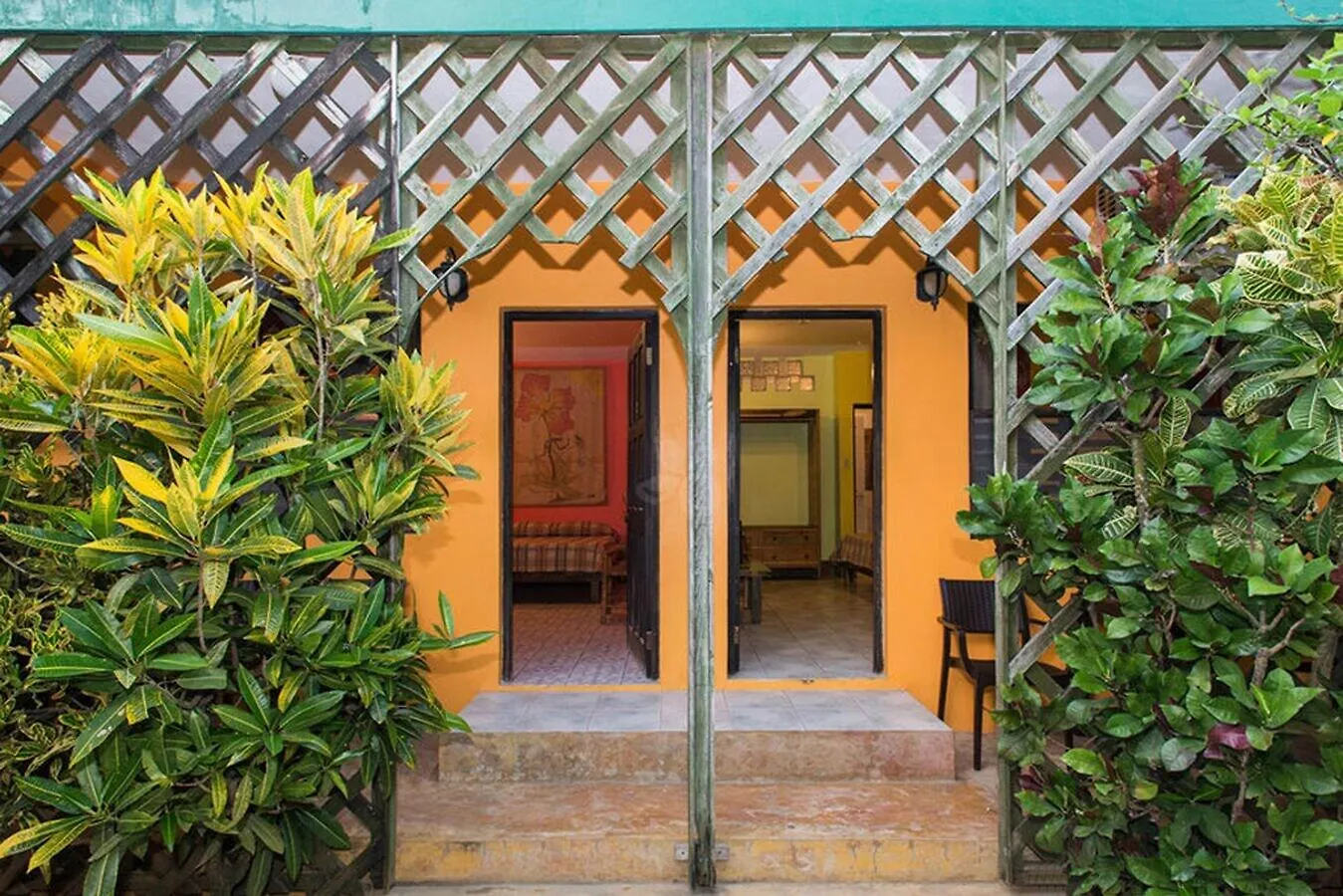 Sunrise Club Hotel Negril 3*,